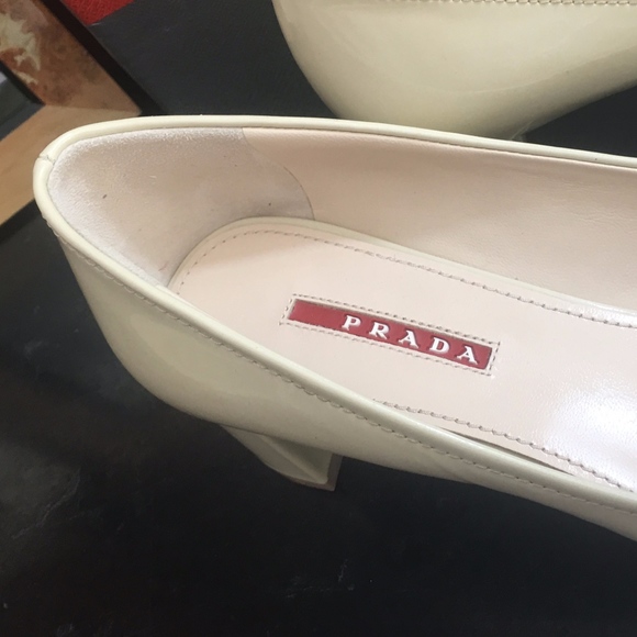 SOLD!! Authentic PRADA NIB Bi-Color Pumps Heels 40 10 - Picture 3 of 8